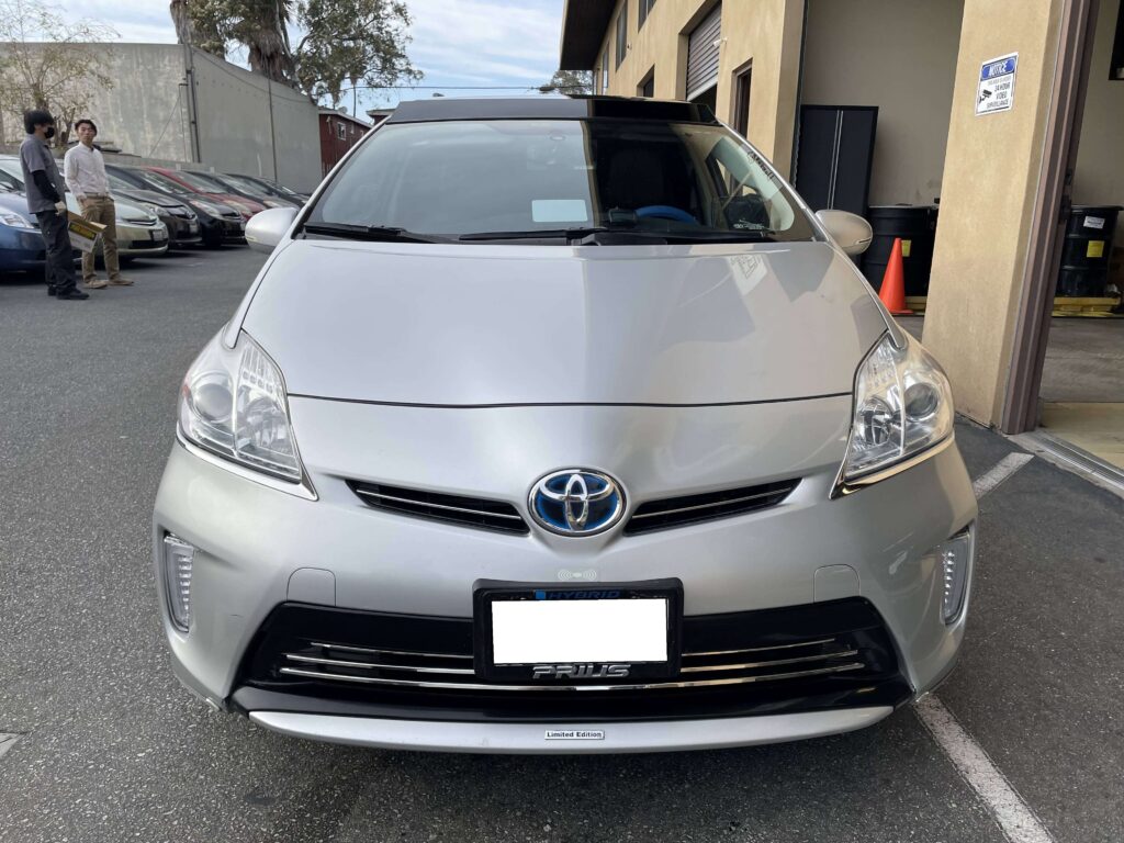 30プリウス　Toyota Prius シルバー ハイブリッド お客様のプリウスをご紹介！ | Eco Drive Auto Sales & Repair