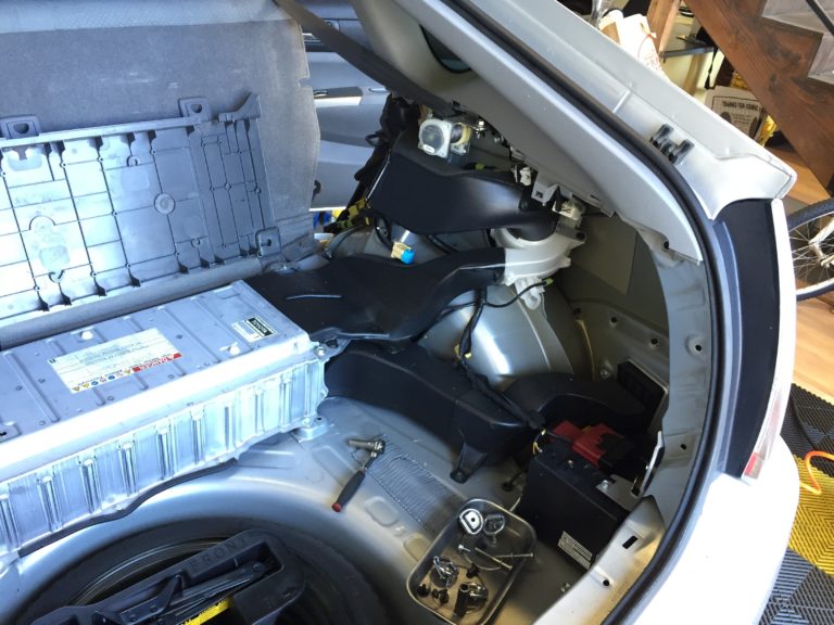 ハイブリッドバッテリーを長持ちさせるためのおすすめメンテナンスとは？ Eco Drive Auto Sales & Leasing