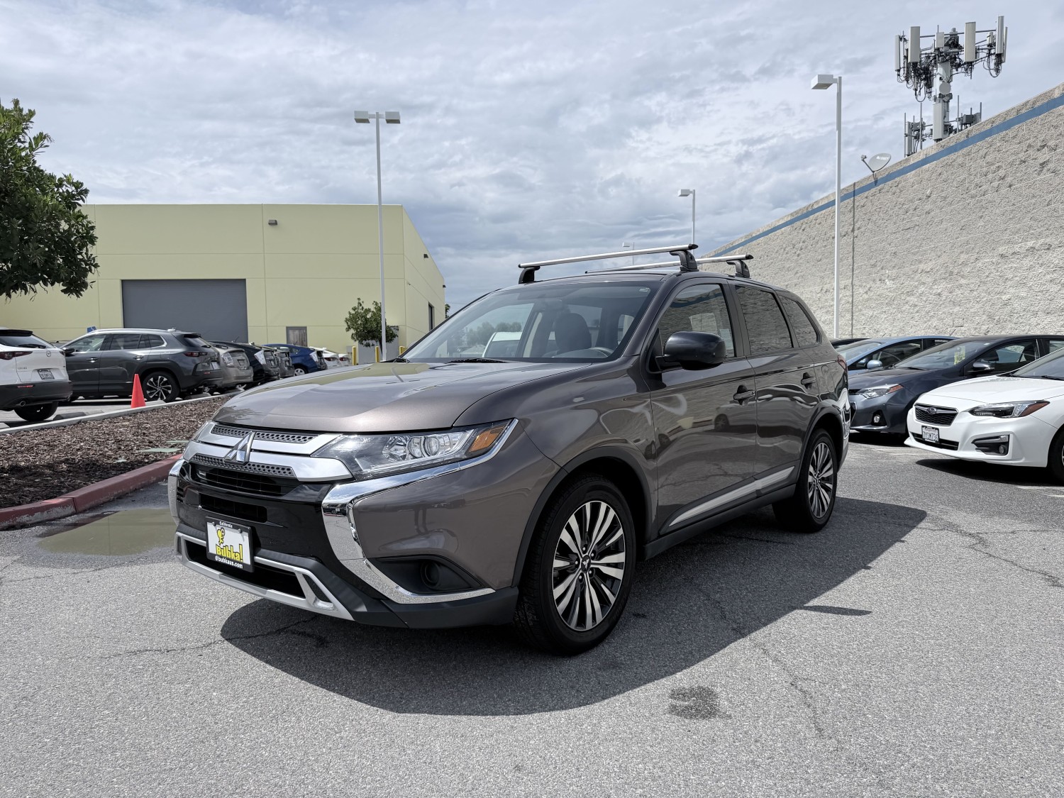 2019 MITSUBISHI OUTLANDER ES