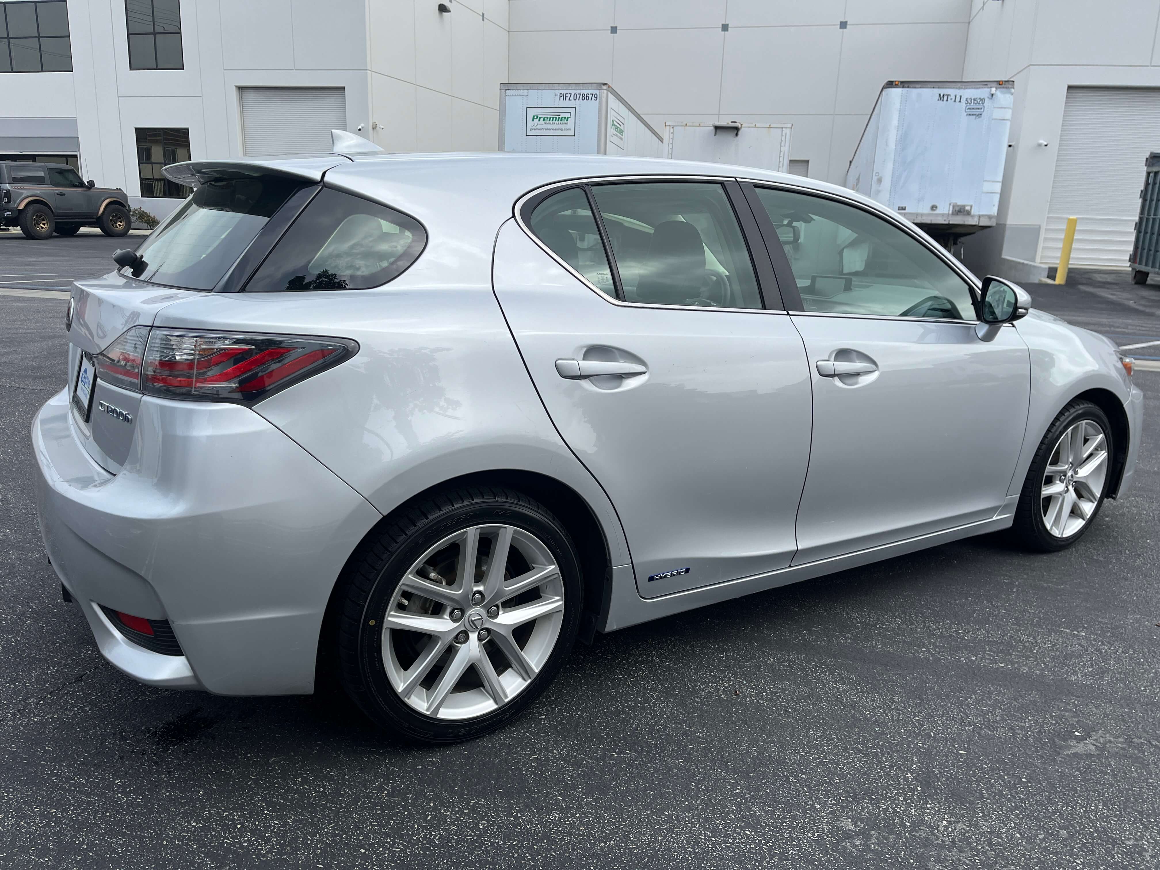2015 LEXUS CT200H Eco Drive Auto Sales & Leasing