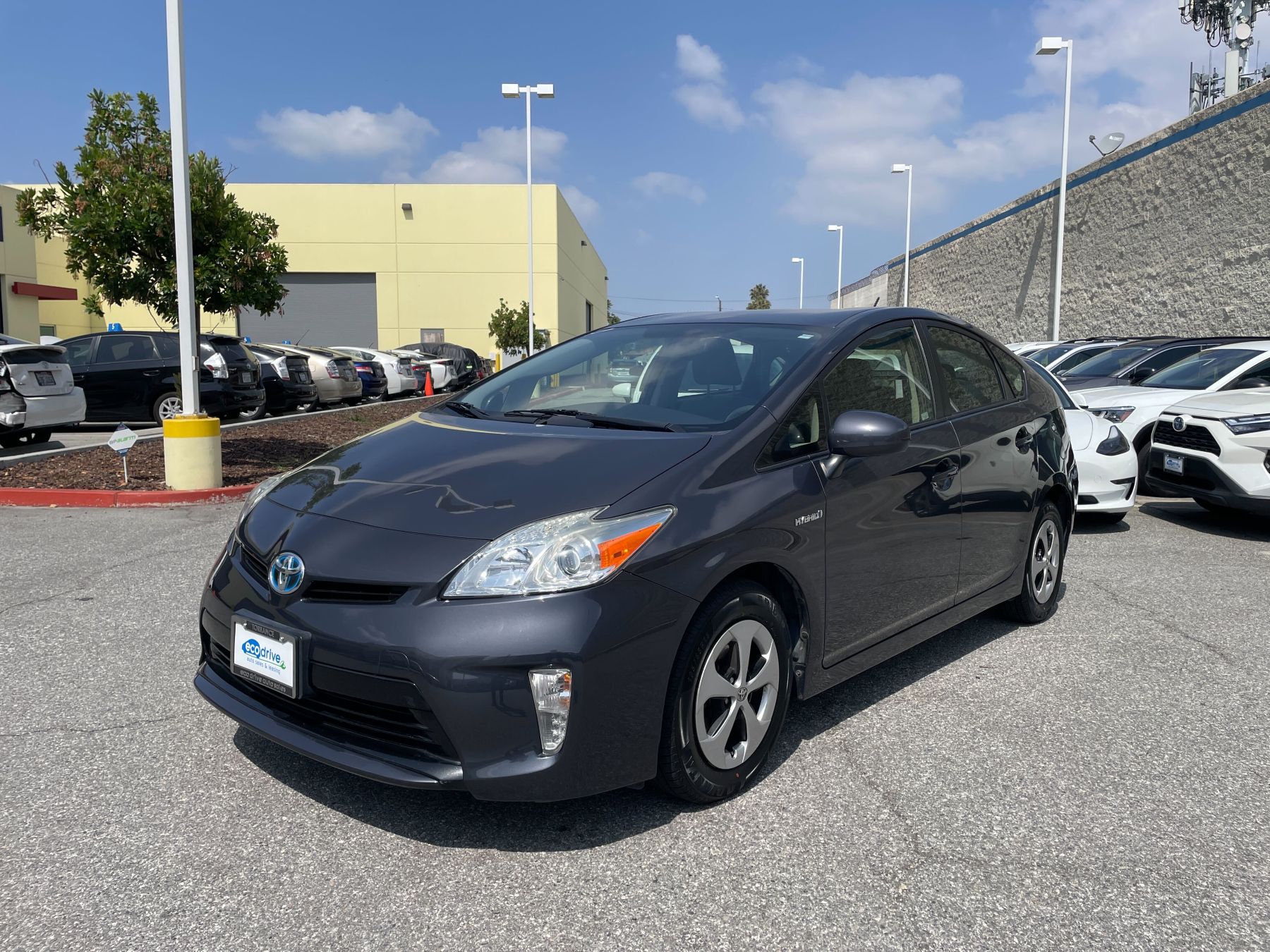 2015 TOYOTA PRIUS TWO