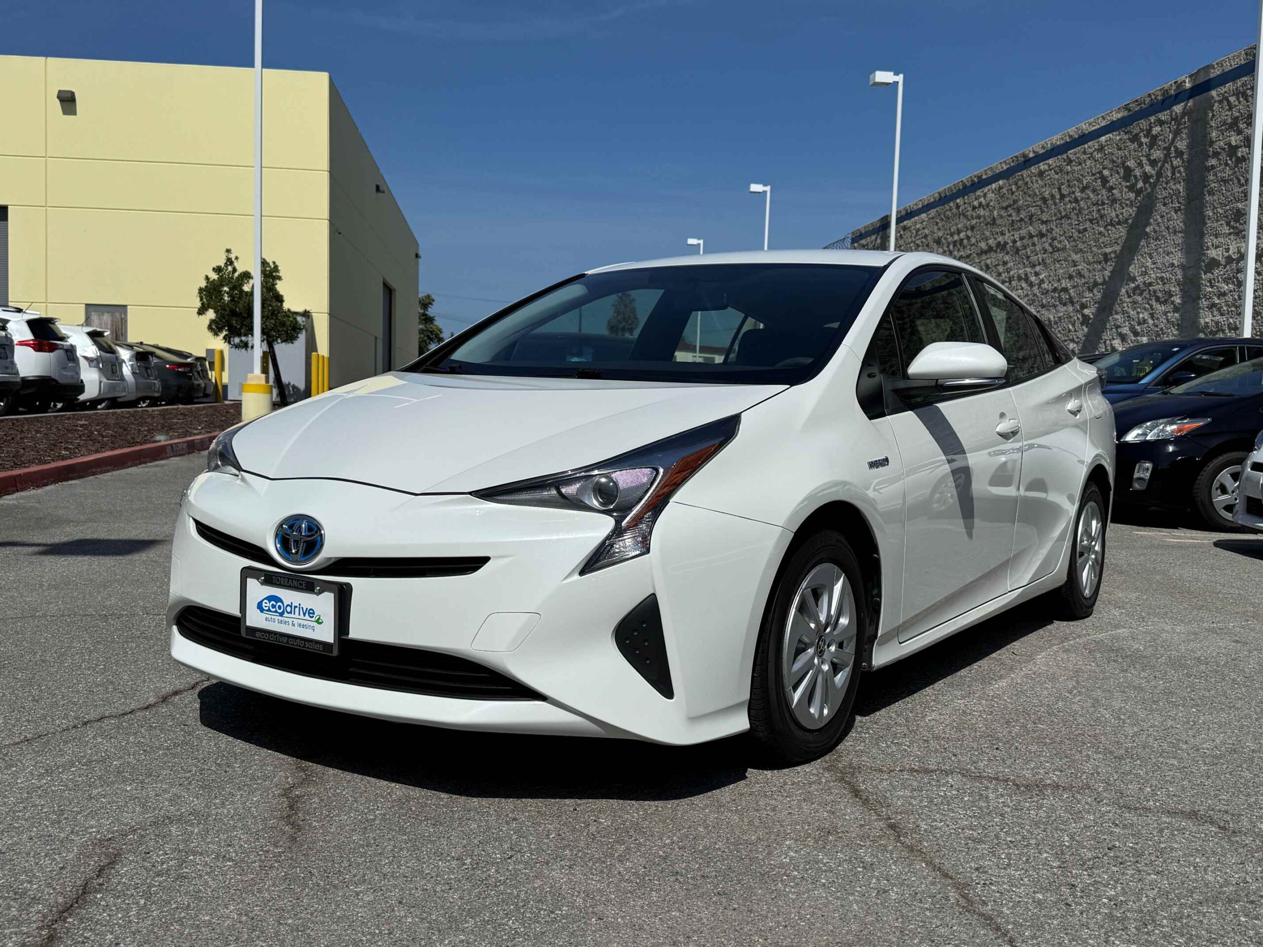 2016 TOYOTA PRIUS TWO