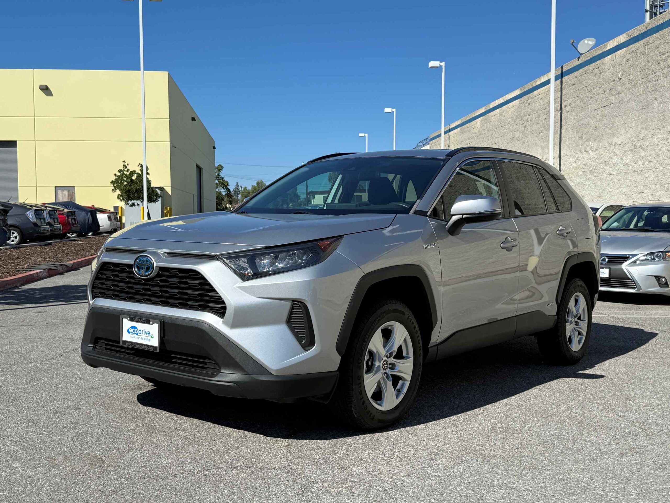 2021 TOYOTA RAV4 HYBRID LE
